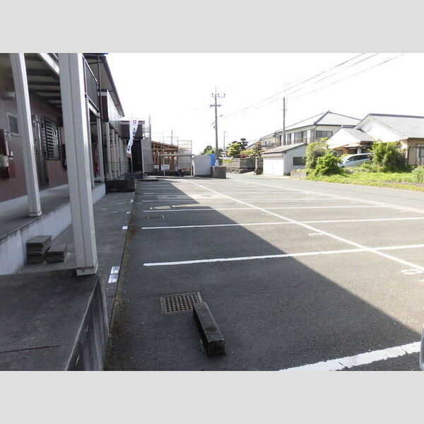 駐車場 (駐車場)