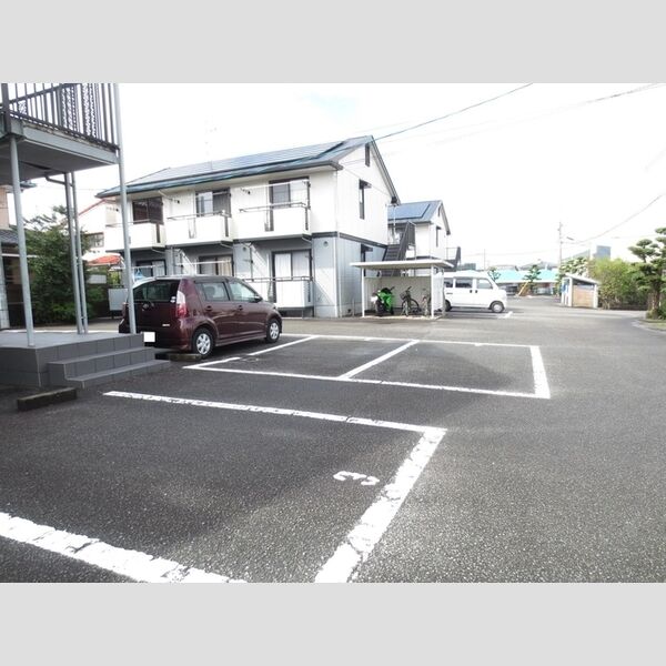 駐車場 (駐車場)