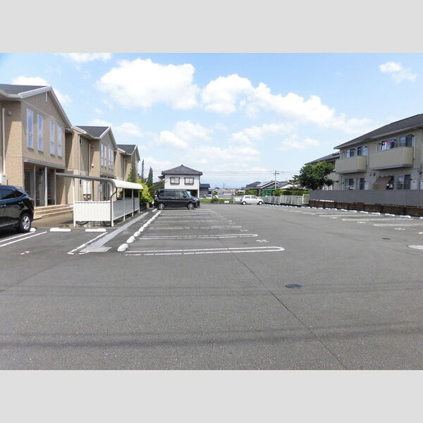 駐車場 (駐車場)