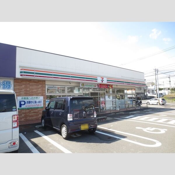 現地周辺 (セブンイレブン宮崎月見ヶ丘2丁目店)
