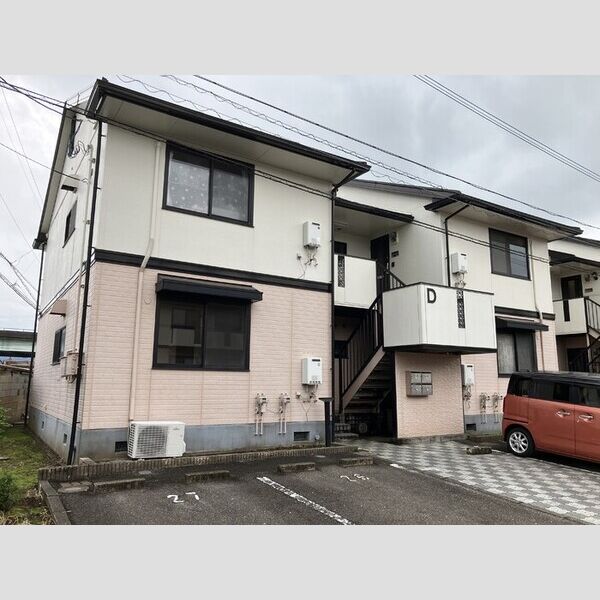 建物外観 (D棟外観)