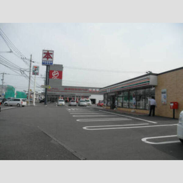 現地周辺 (セブンイレブン宮崎空港前店 438m)