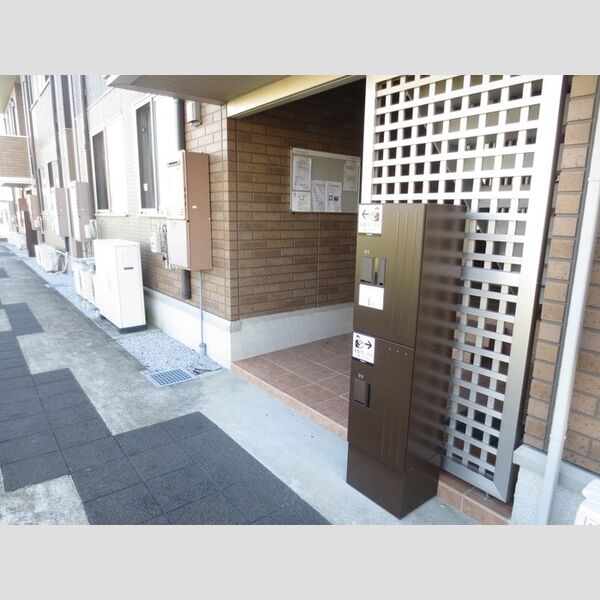 現地周辺 (宅配ボックス)