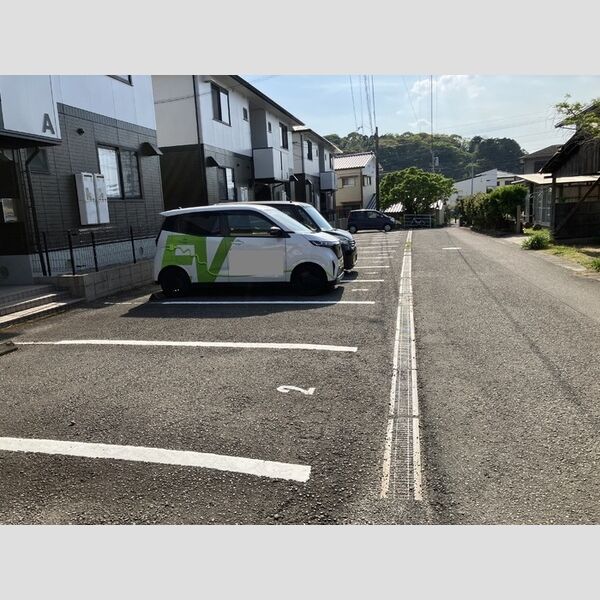 駐車場 (駐車場)