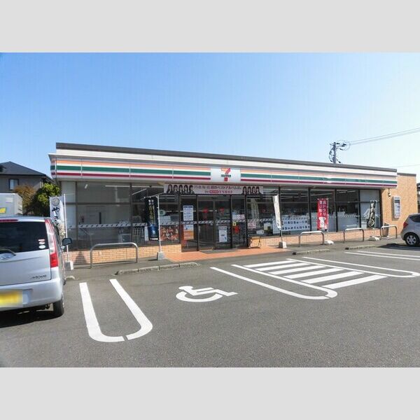 現地周辺 (セブンイレブン花ヶ島店)
