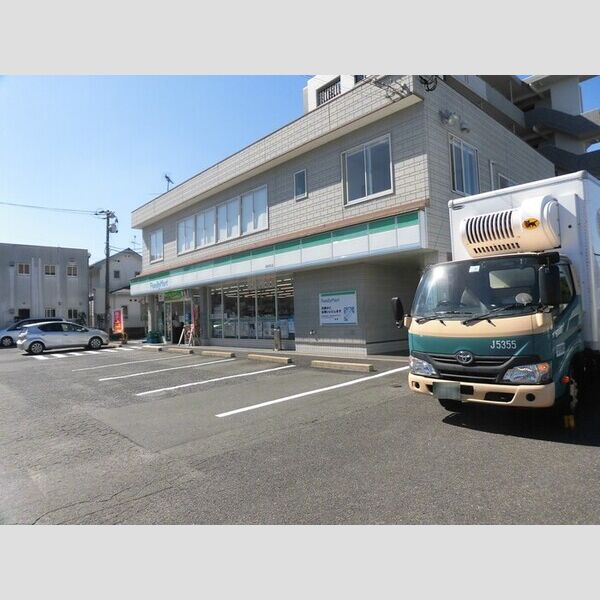 現地周辺 (ファミリーマート昭和町店)