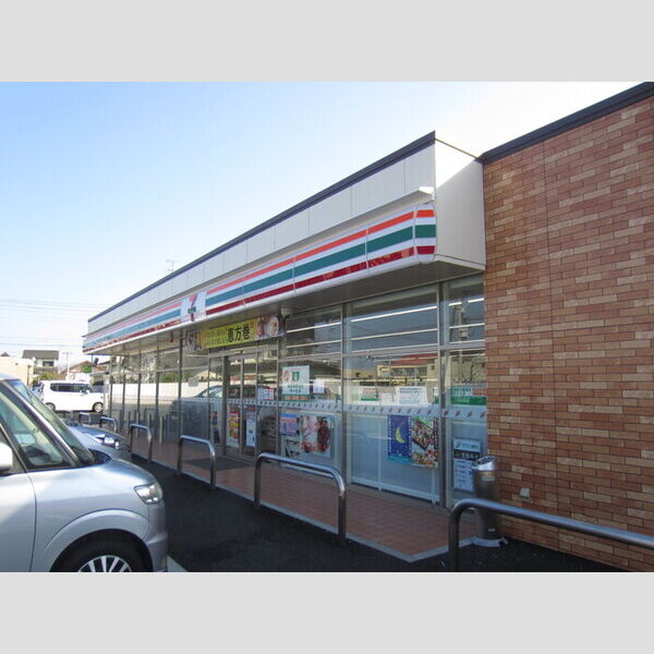 現地周辺 (セブンイレブン高鍋郵便局前店　489m)