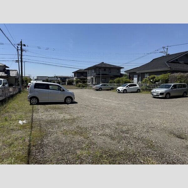 駐車場 (駐車場)
