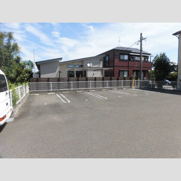 駐車場 (駐車場)