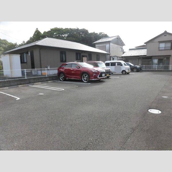 駐車場 (駐車場)