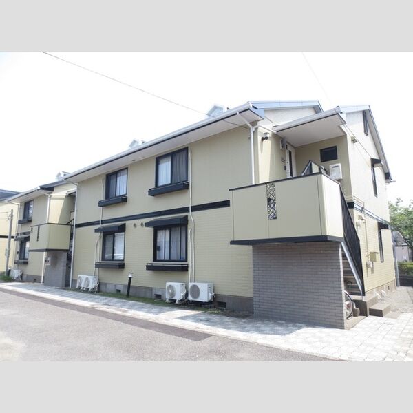 建物外観 (B棟外観)