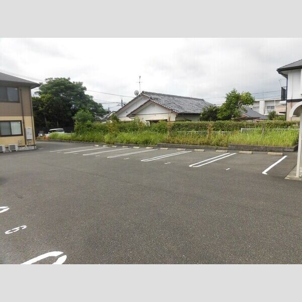 駐車場 (駐車場)