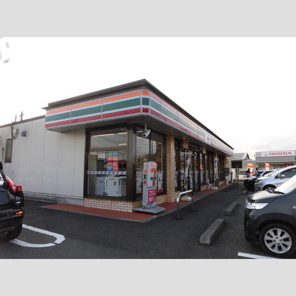 現地周辺 (セブンイレブン都城都原店 　473 m)