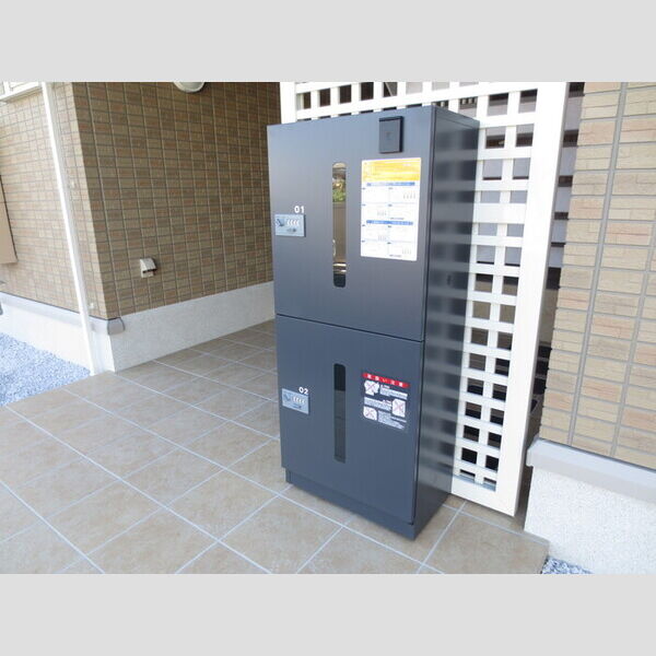 現地周辺 (宅配BOX)