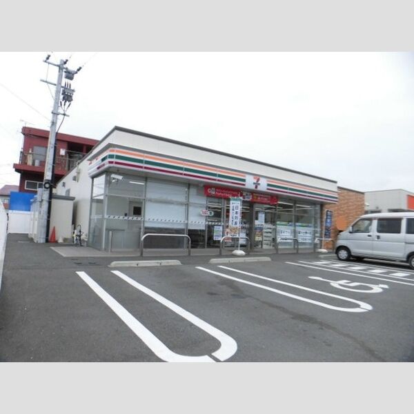 現地周辺 (セブンイレブン都城花繰町店)