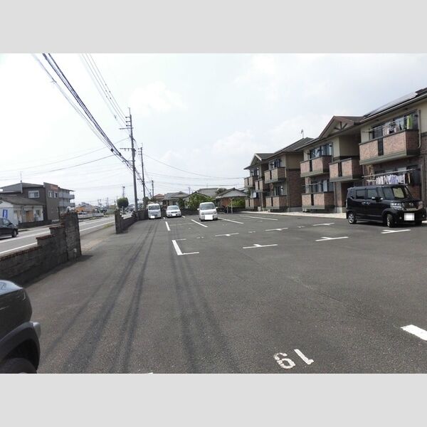 駐車場 (駐車場)