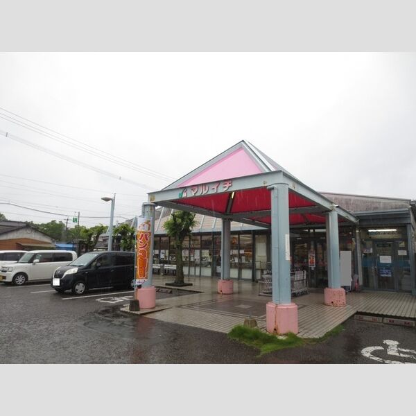 現地周辺 (マルイチ江良店)