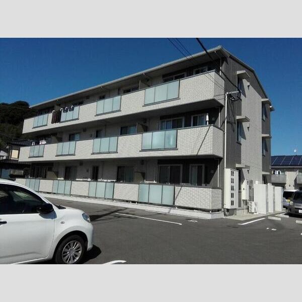 建物外観 (B棟外観)