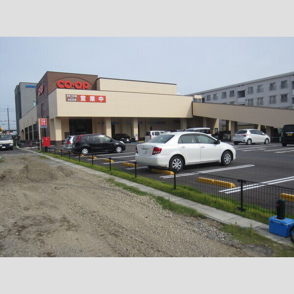 現地周辺 (コープ宮崎 宮脇店 304m)