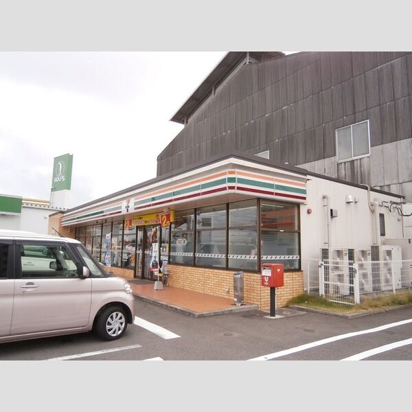 現地周辺 (セブンイレブン宮崎吉村町店)