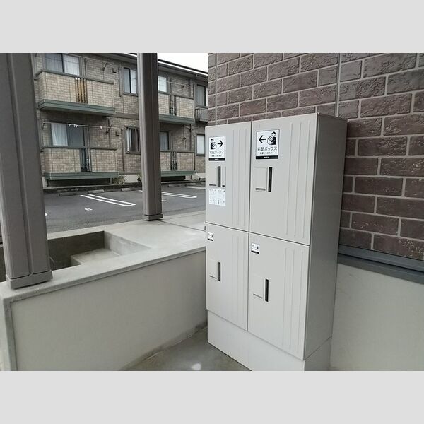 現地周辺 (宅配ボックス)