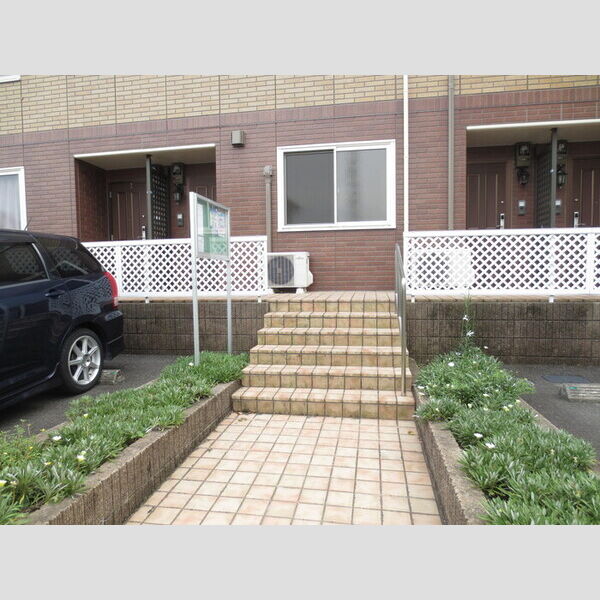 エントランス (エントランス)