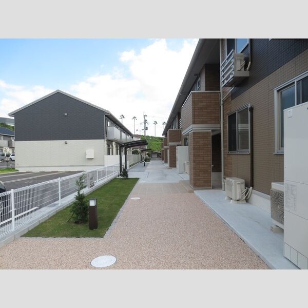 エントランス (エントランス)