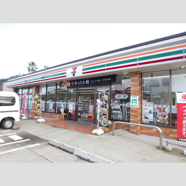 現地周辺 (セブンイレブン日向日知谷仙ヶ崎店　徒歩約5分(351m))