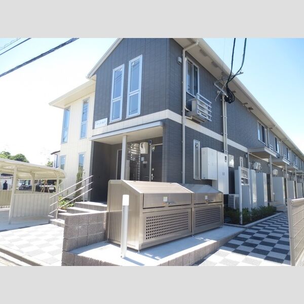 現地周辺 (ゴミ庫)