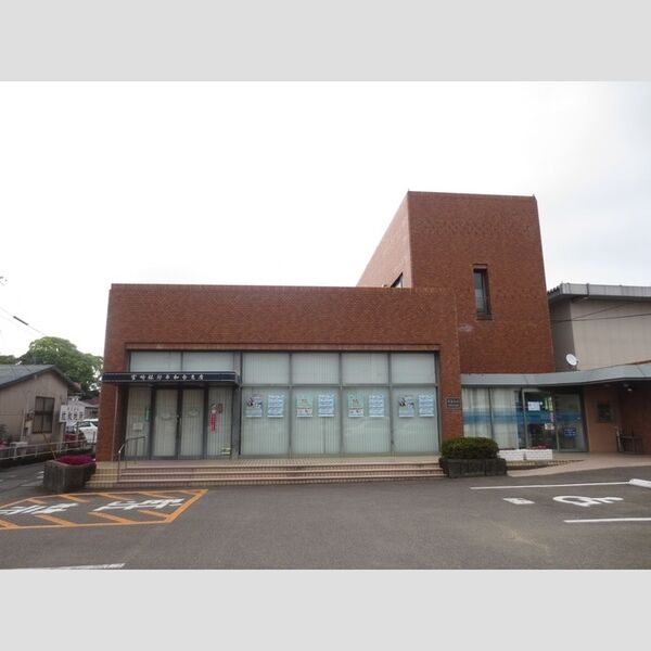 現地周辺 (宮崎銀行平和台支店　1500m)