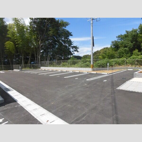 駐車場 (駐車場)