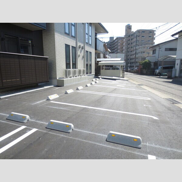 駐車場 (駐車場)