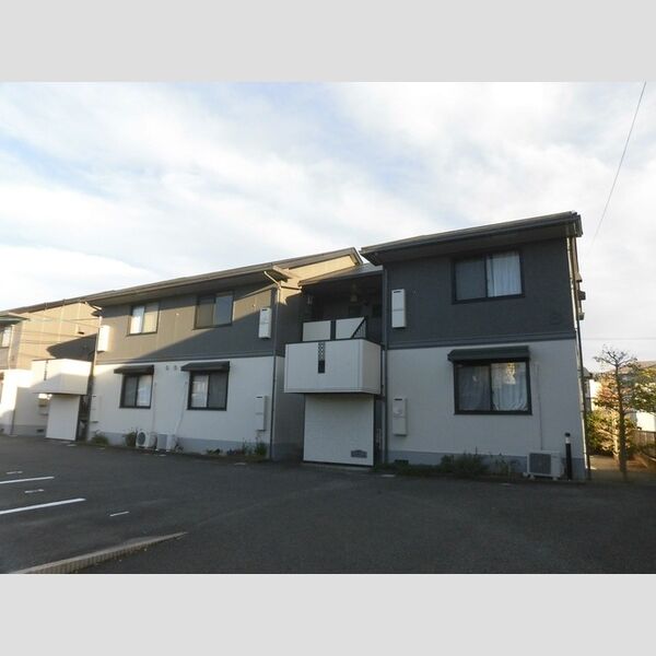 建物外観 (B棟外観)