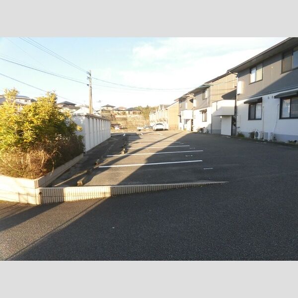 駐車場 (駐車場)