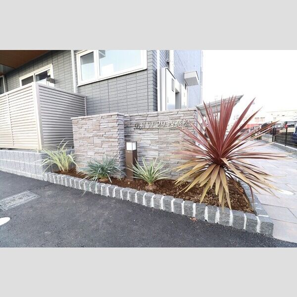 エントランス (エントランス)