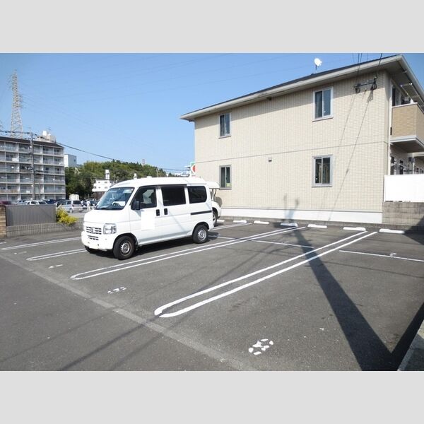 駐車場 (駐車場)