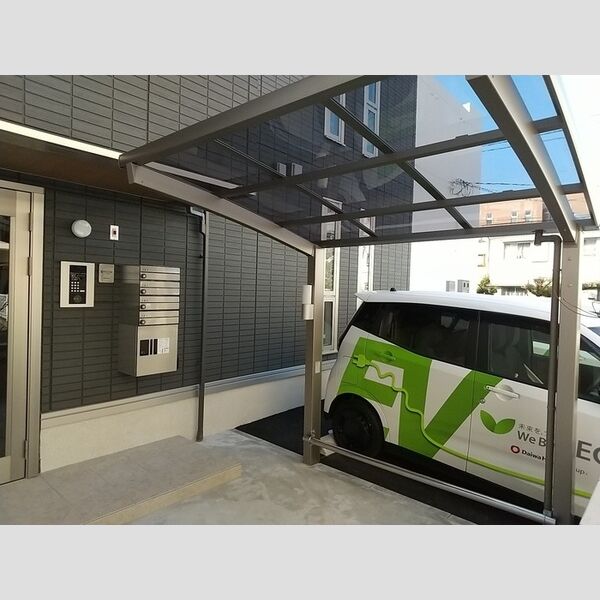 現地周辺 (駐輪場)