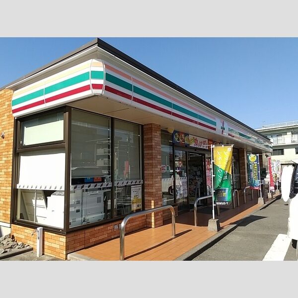 現地周辺 (セブンイレブン宮崎船塚2丁目店 620m)