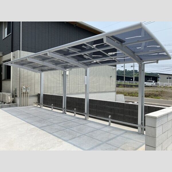 現地周辺 (駐輪場)