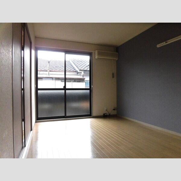 居室・リビング (102　洋室)