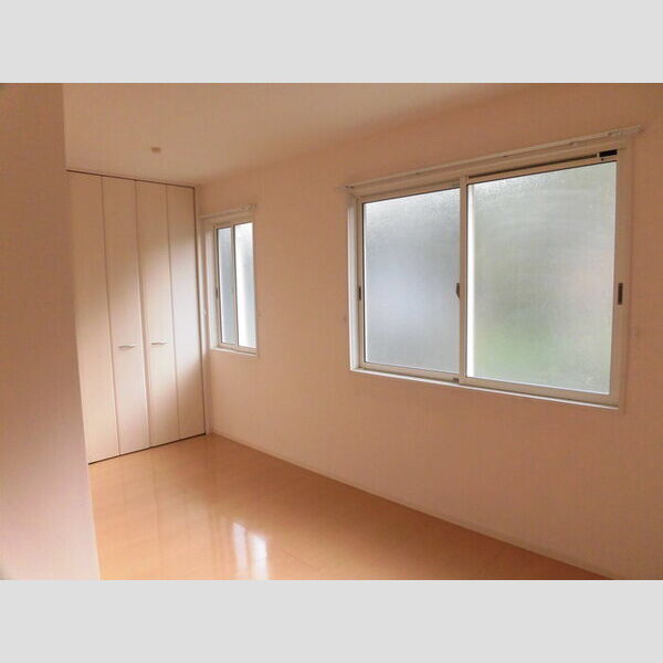 その他 (202　洋室)