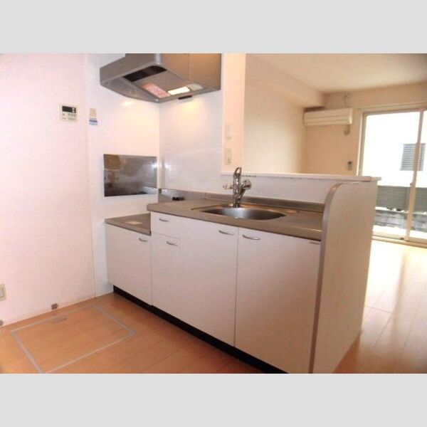 キッチン (102　対面カウンターキッチン)