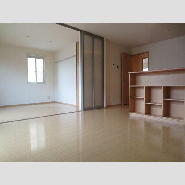 居室・リビング (105　LDK洋室)