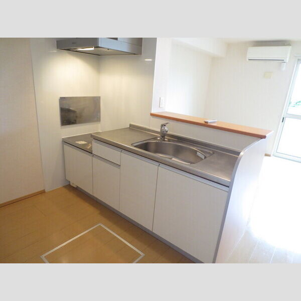 キッチン (105　キッチン)