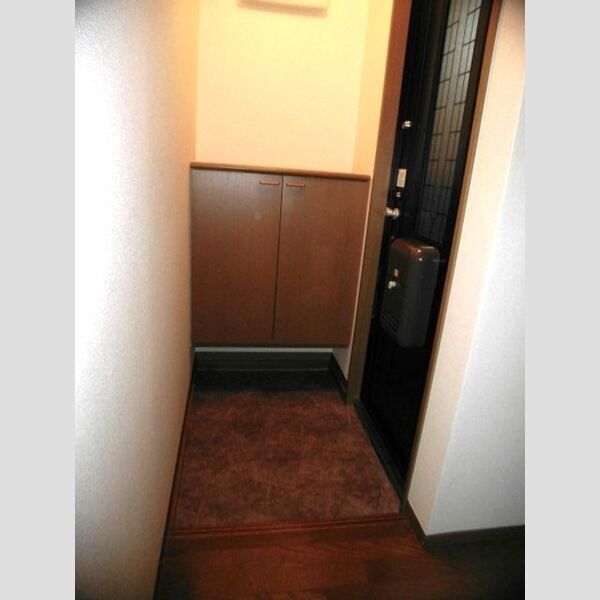 玄関 (C102　玄関)