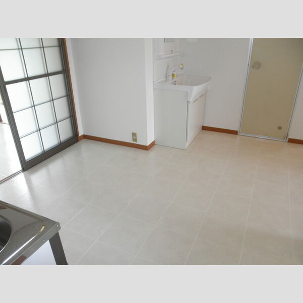 居室・リビング (A棟103　DK)