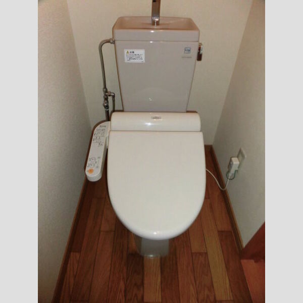 トイレ (301　温水洗浄暖房便座)