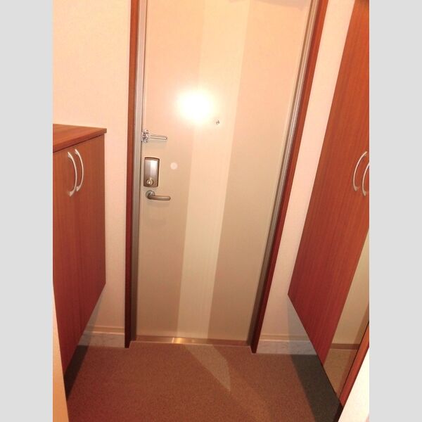 玄関 (105　玄関)