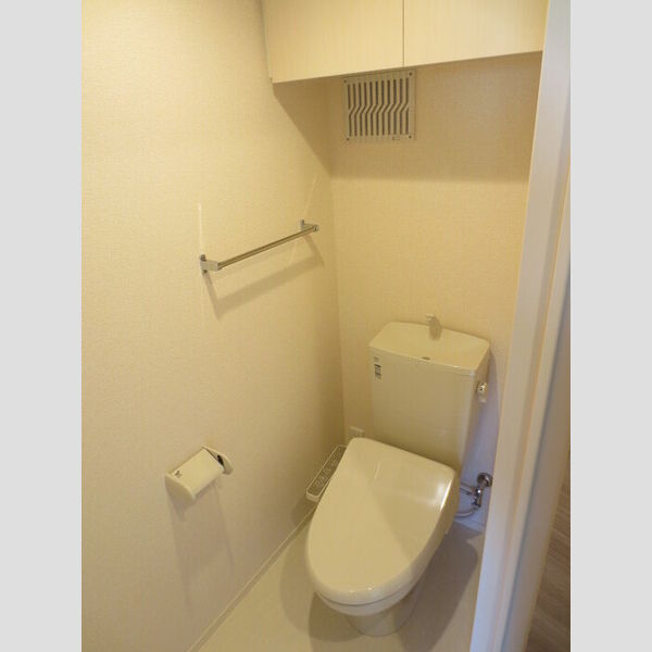 トイレ (A201　温水洗浄暖房便座トイレ)