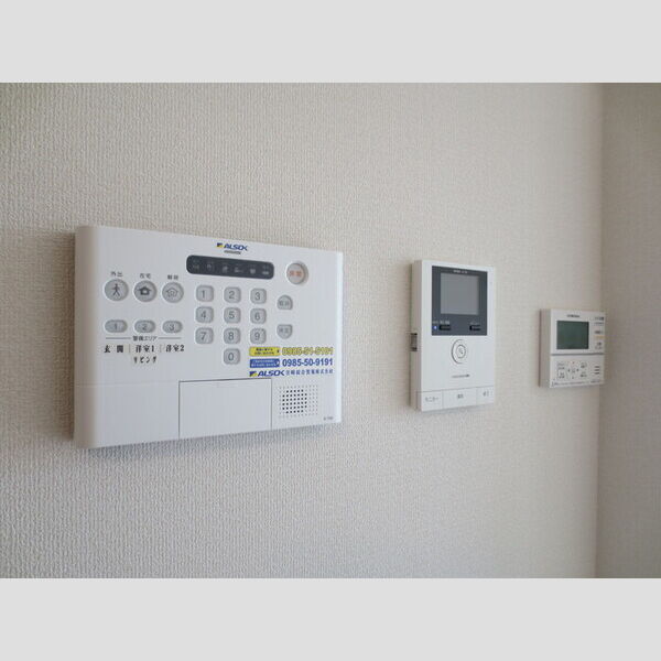 その他設備 (B202 ホームセキュリティ TVインターホン)